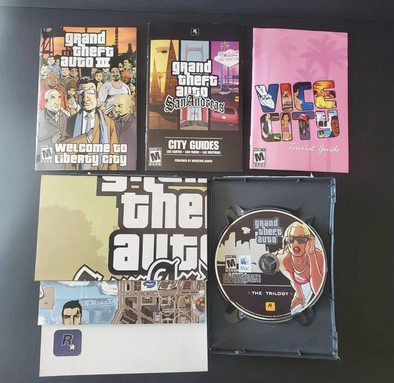 Grand Theft Auto: The Trilogy COMPLETE - (Mac-Apple) PERFECT LOOKS NEW ALL BOOKS