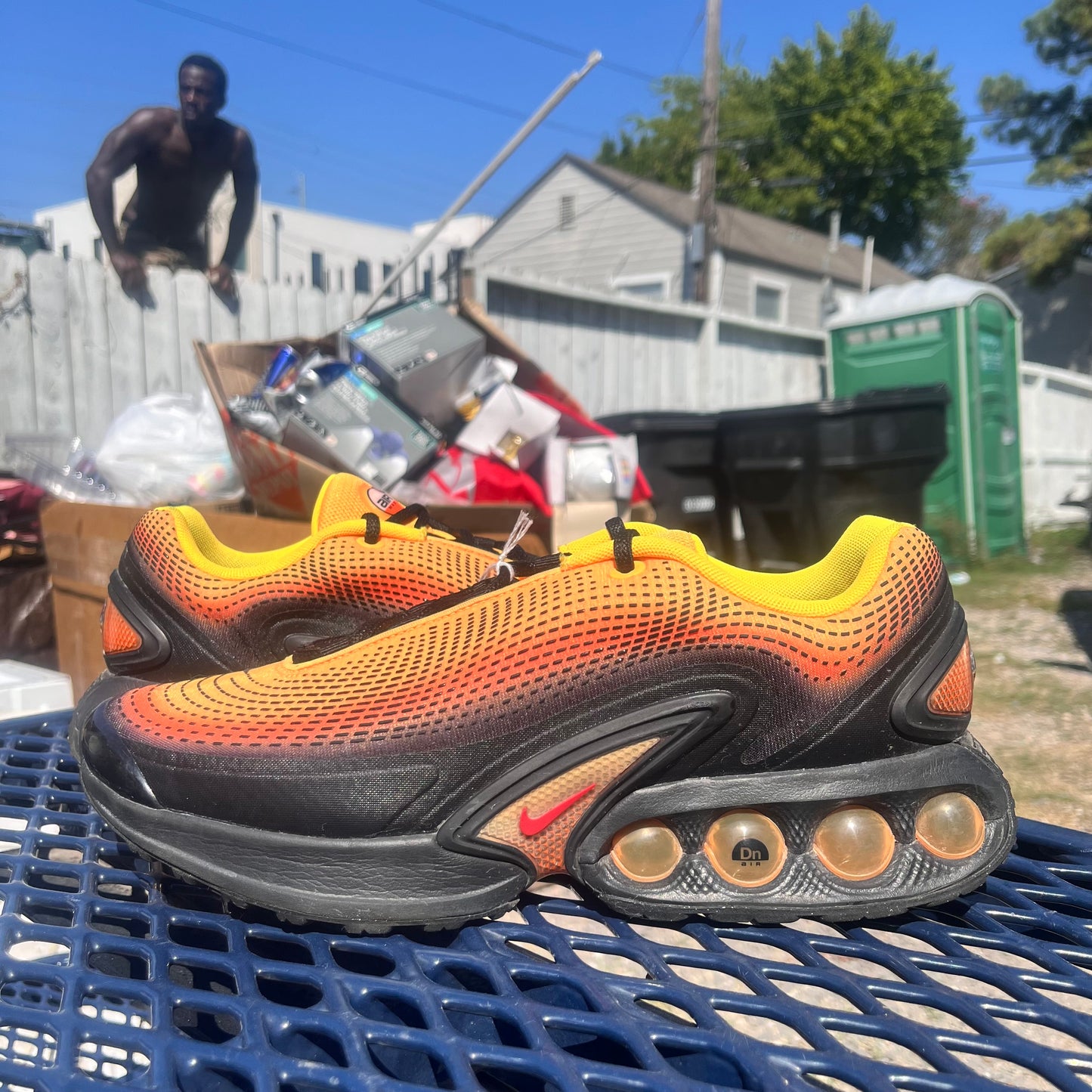 Nike Air Max DN Orange/Black Size 10.5