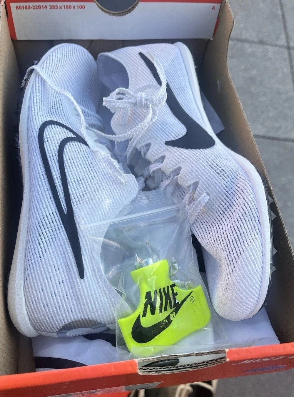 Nike Zoom Mamba 6 Sz 7 Men Track Spikes White/Black/Silver DR2733-100 Women 8.5