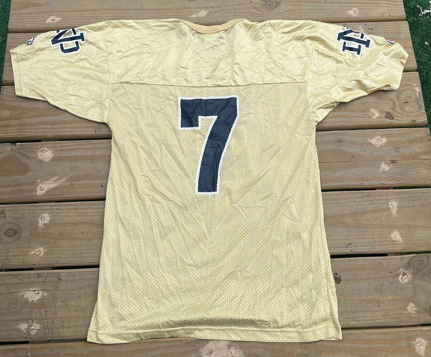 Vintage Champion Mens Notre Dame Fighting Irish #7 Beige Football Jersey Size L