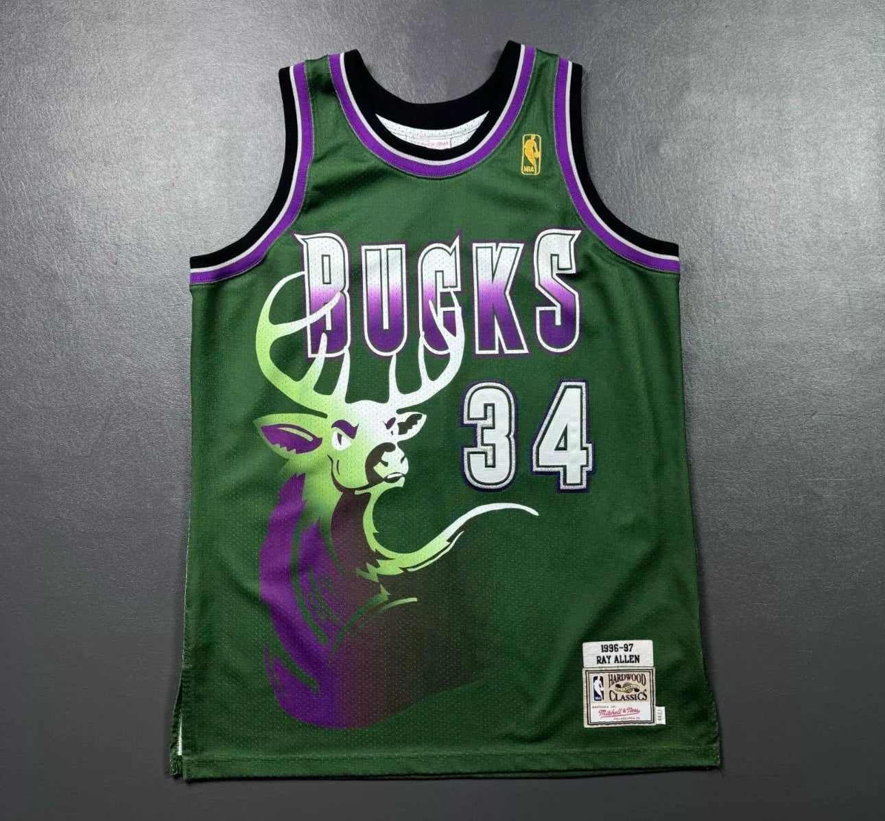 100% Authentic Ray Allen Mitchell & Ness 96 97 Bucks Jersey Size 44 L Mens RARE