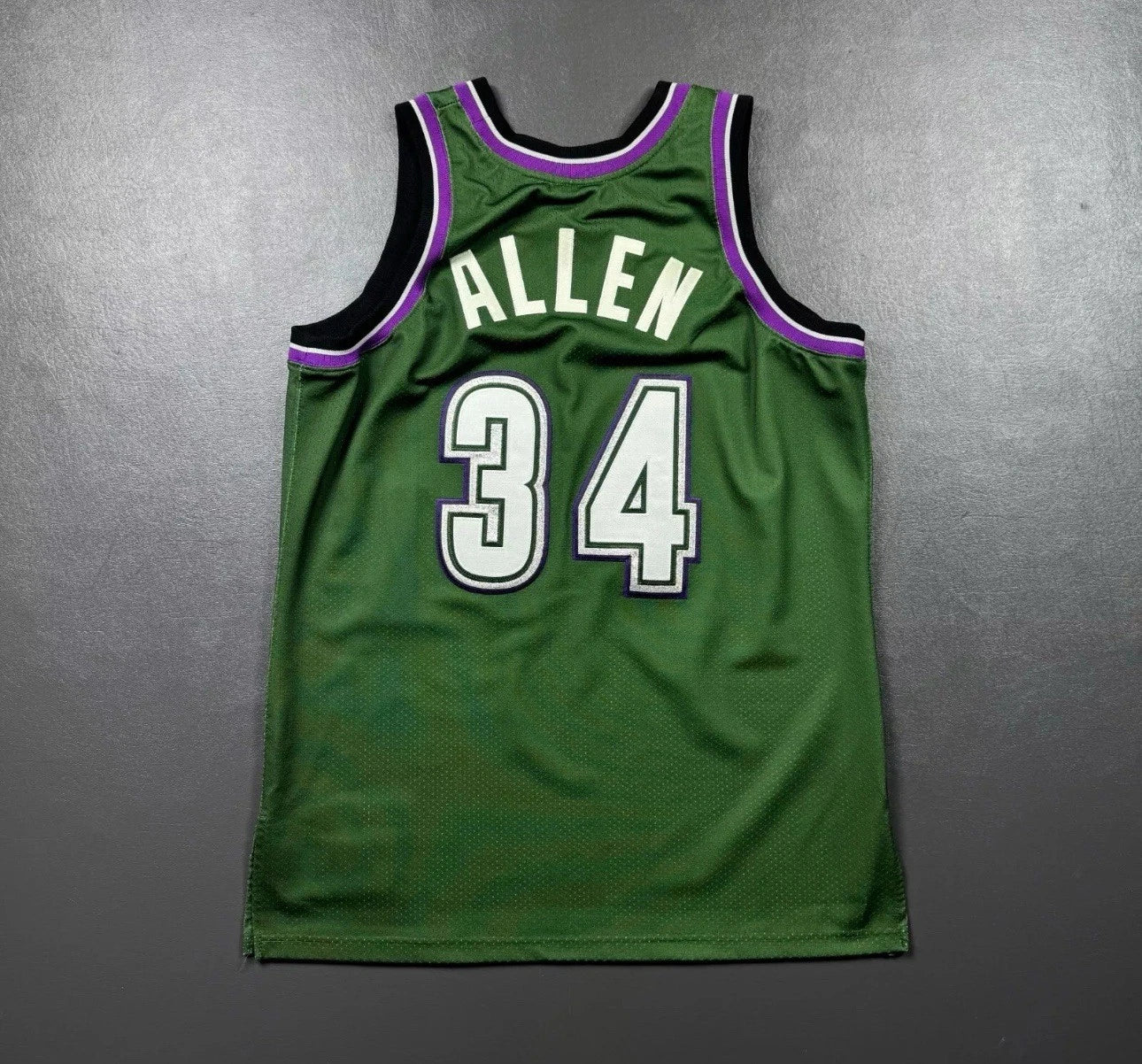 100% Authentic Ray Allen Mitchell & Ness 96 97 Bucks Jersey Size 44 L Mens RARE