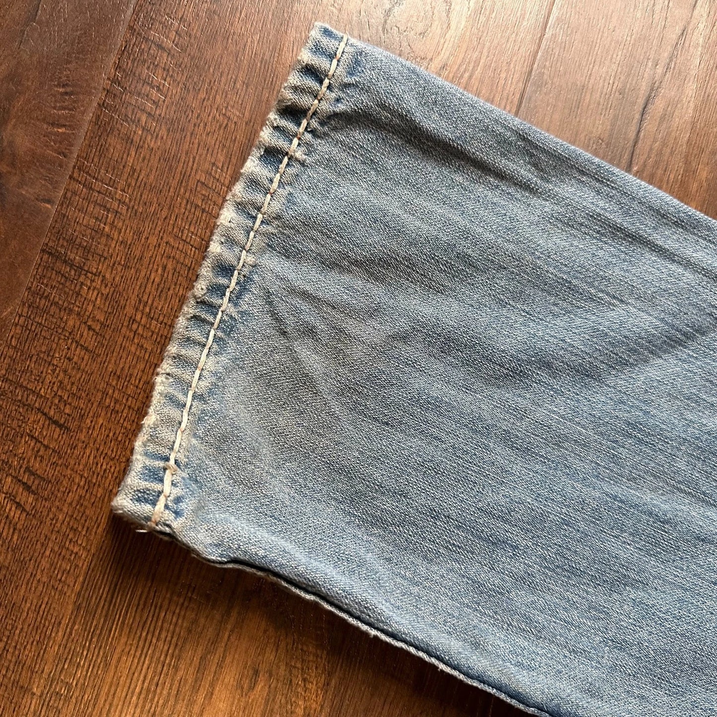 Rock Revival Mens Bold Stitch Blue Denim Distressed Liam Straight Jeans Size 33
