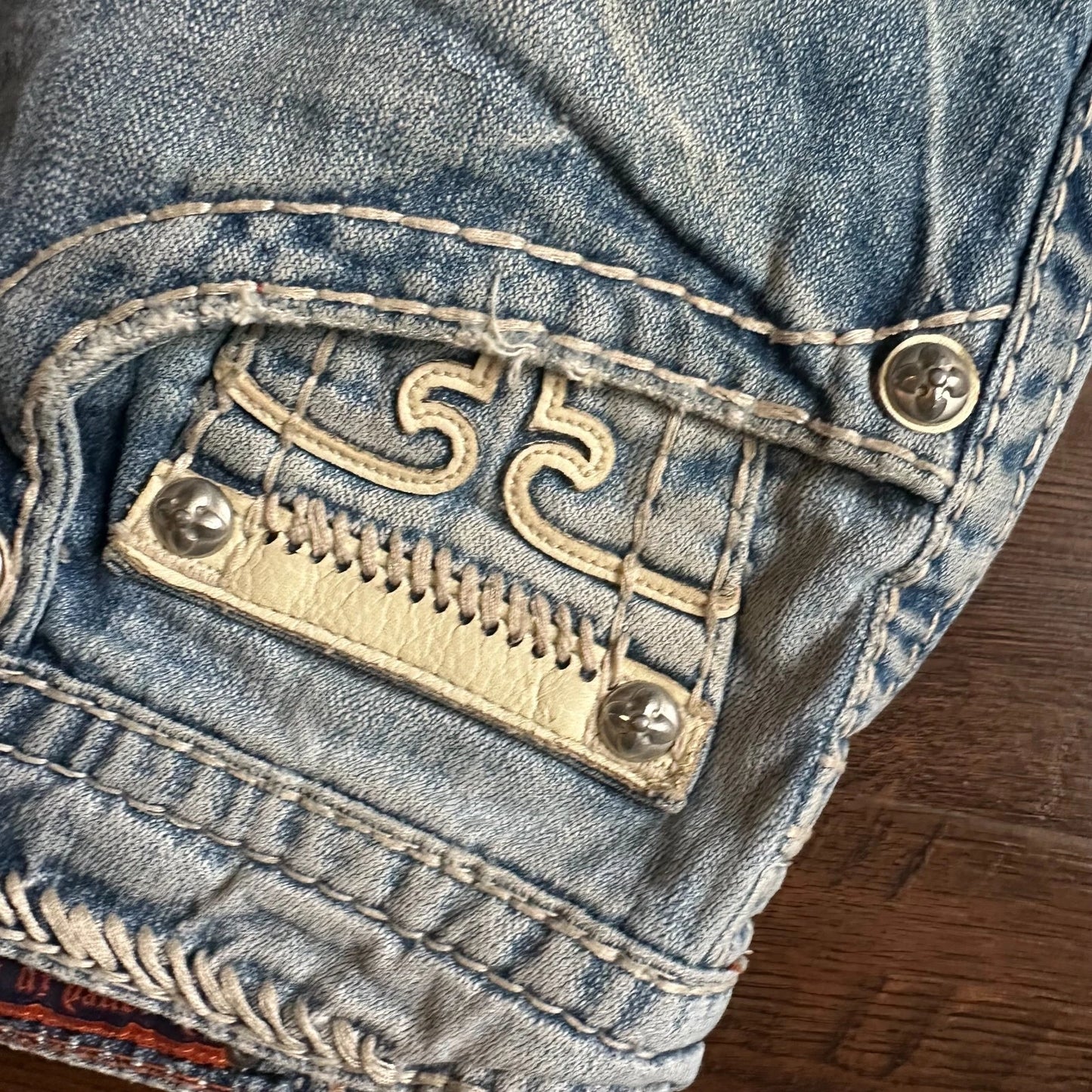 Rock Revival Mens Bold Stitch Blue Denim Distressed Liam Straight Jeans Size 33