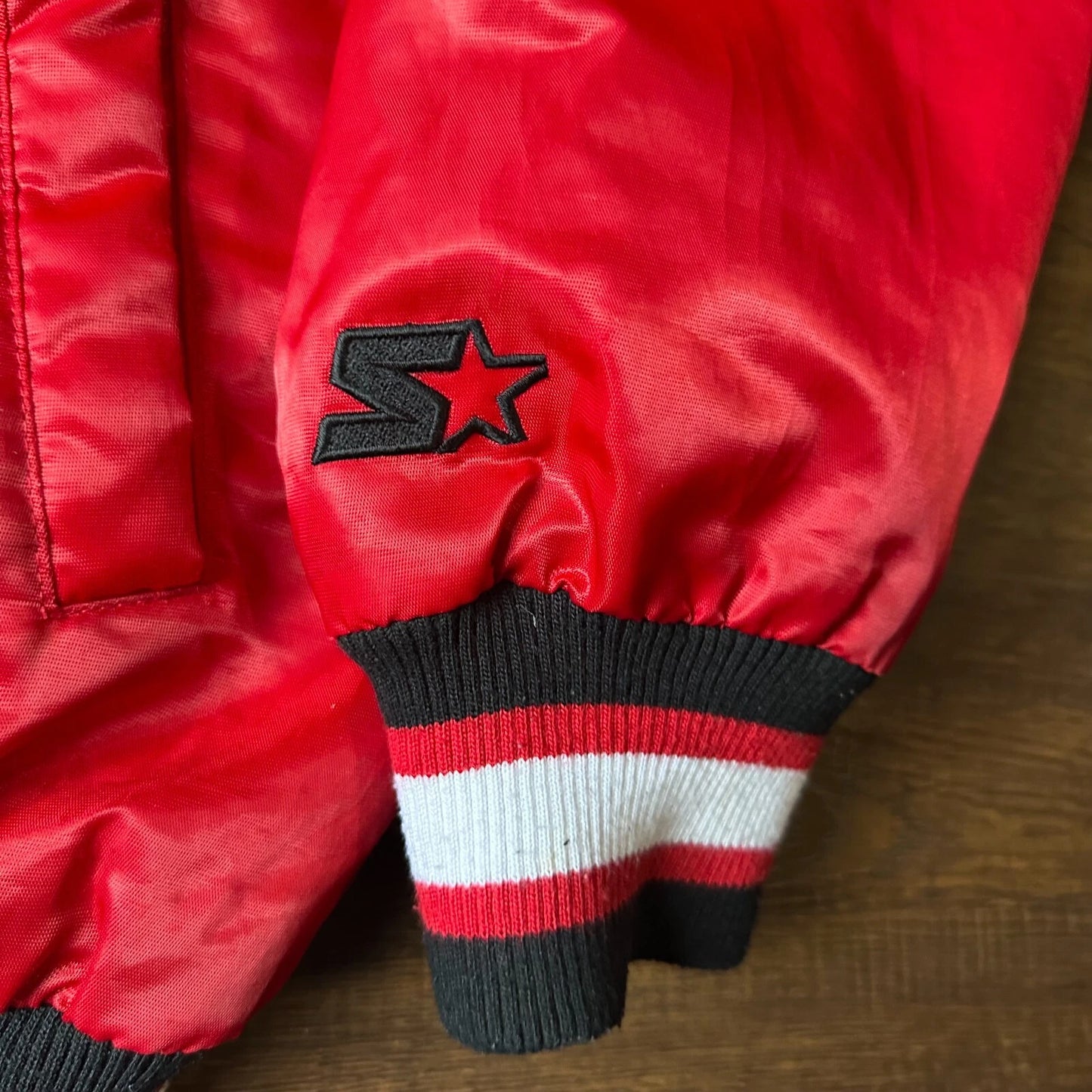 Starter Black Label Mens Red Chicago Bulls NBA Varsity Satin Jacket Size 2XL