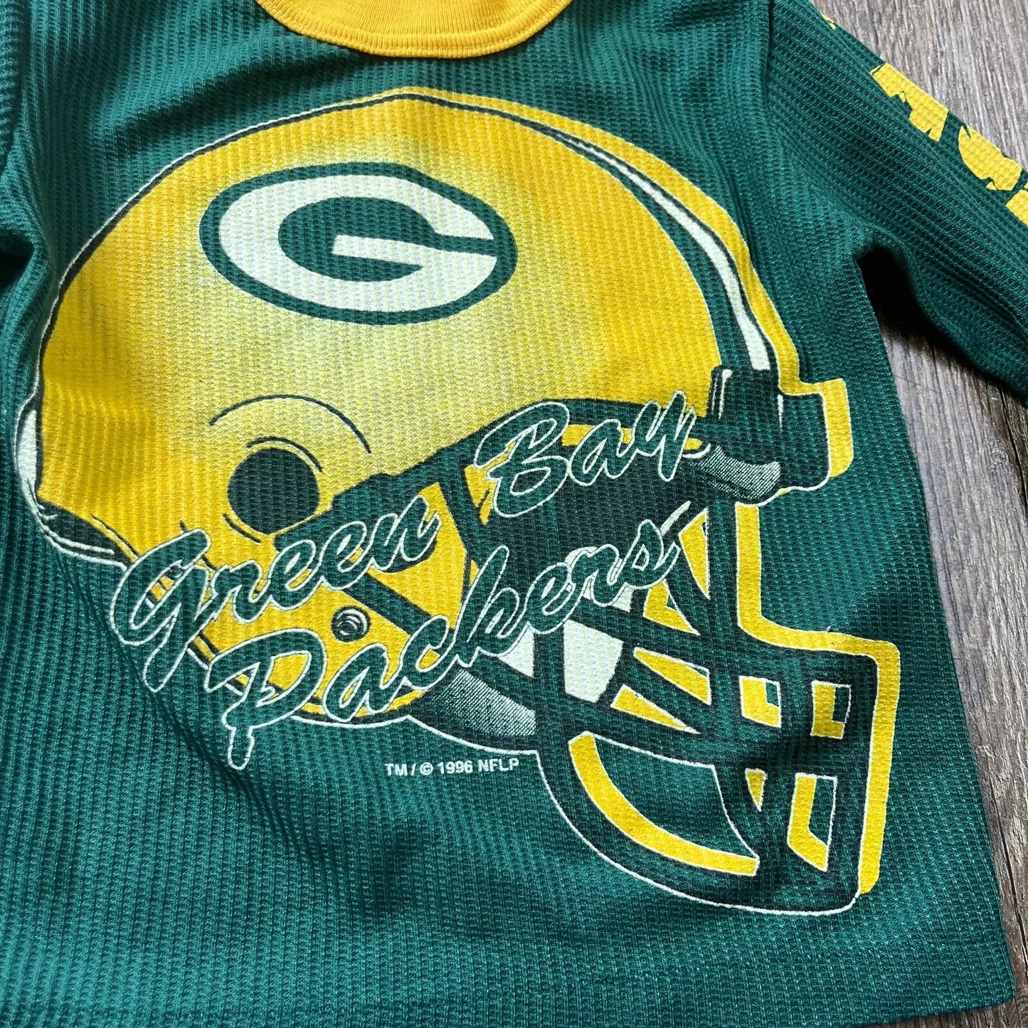 Vintage Green Bay Packers Graphic Waffle Knit Long Sleeve Sweatshirt Youth S