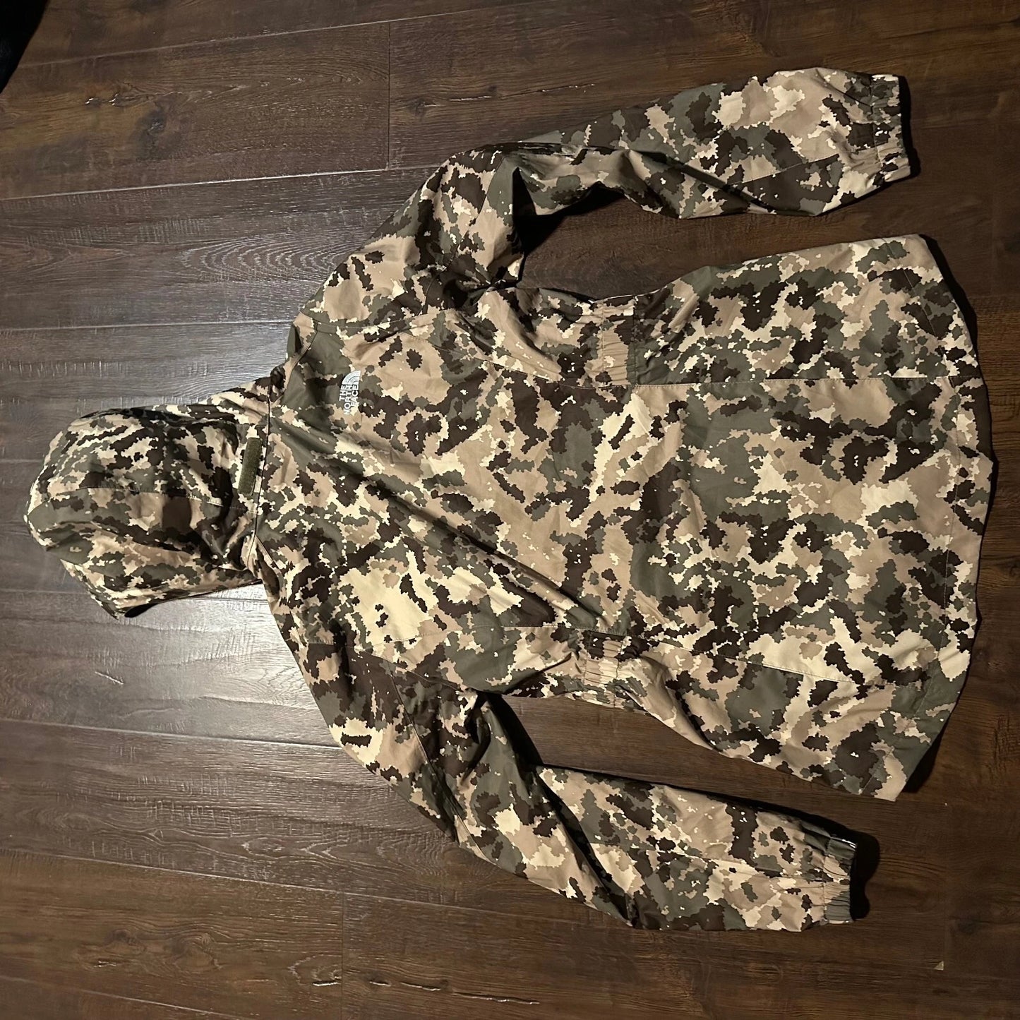 The North Face Women Green Camouflage Tamburello Insulated Parka Jacket Size S