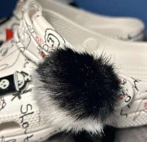 DISNEY Classic Cruella II Crocs Clog - NEW w/ TAG White Size Mens 10 Womens 12