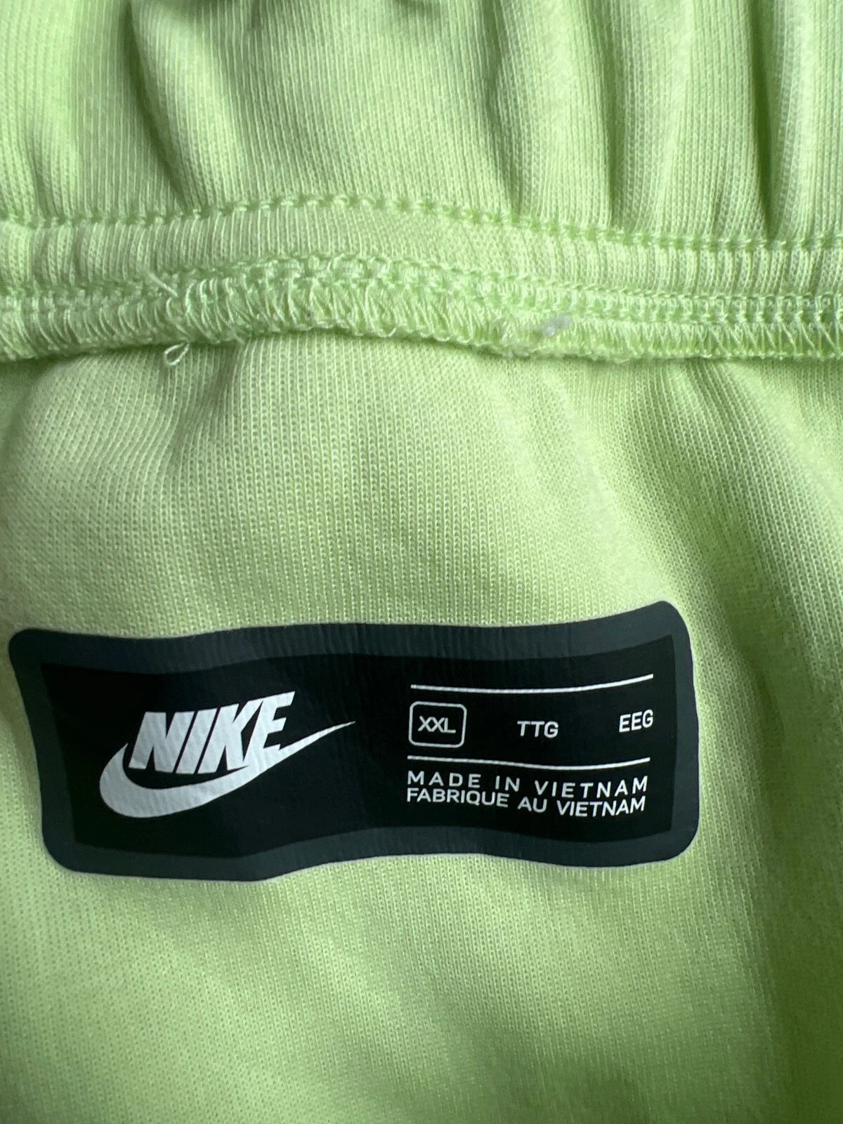 Nike Sportswear Tech CU4503-383 Mens Lime Green Fleece Athletic Shorts Size 2XL