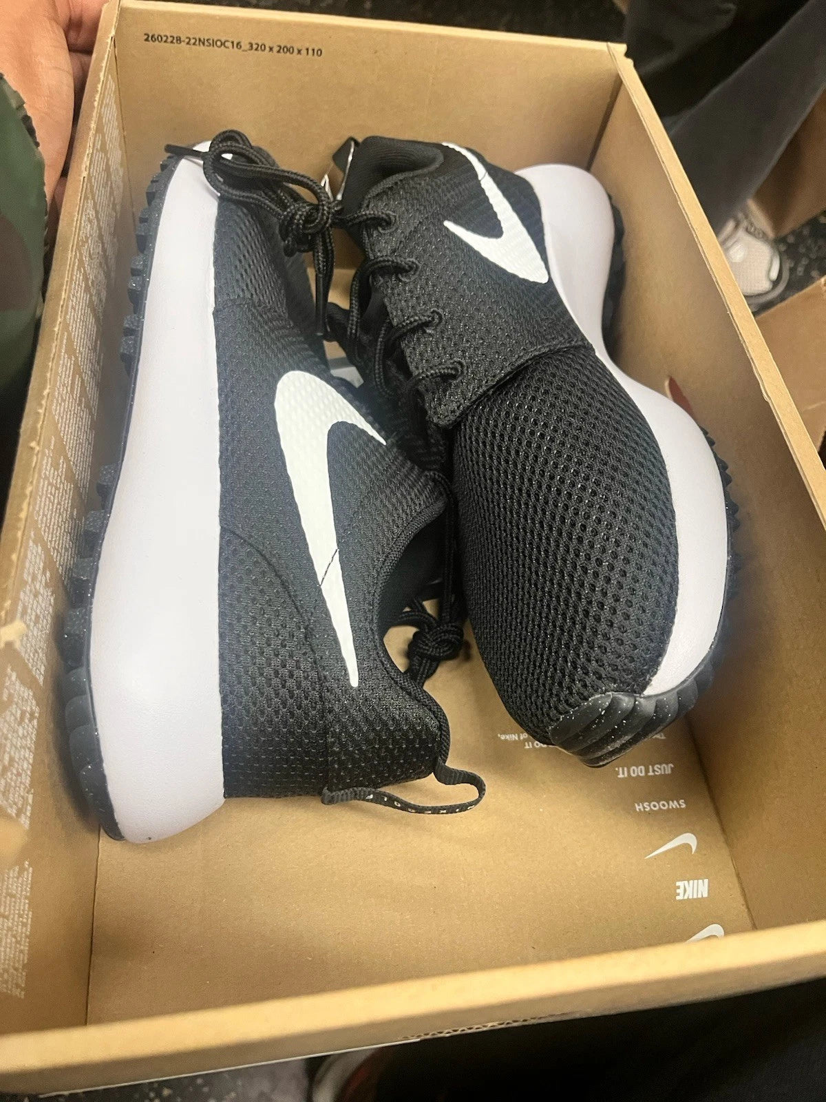 Nike Roshe G Next Nature Golf Shoes Black / White DV1202-010 6 Men 7.5 Women Box