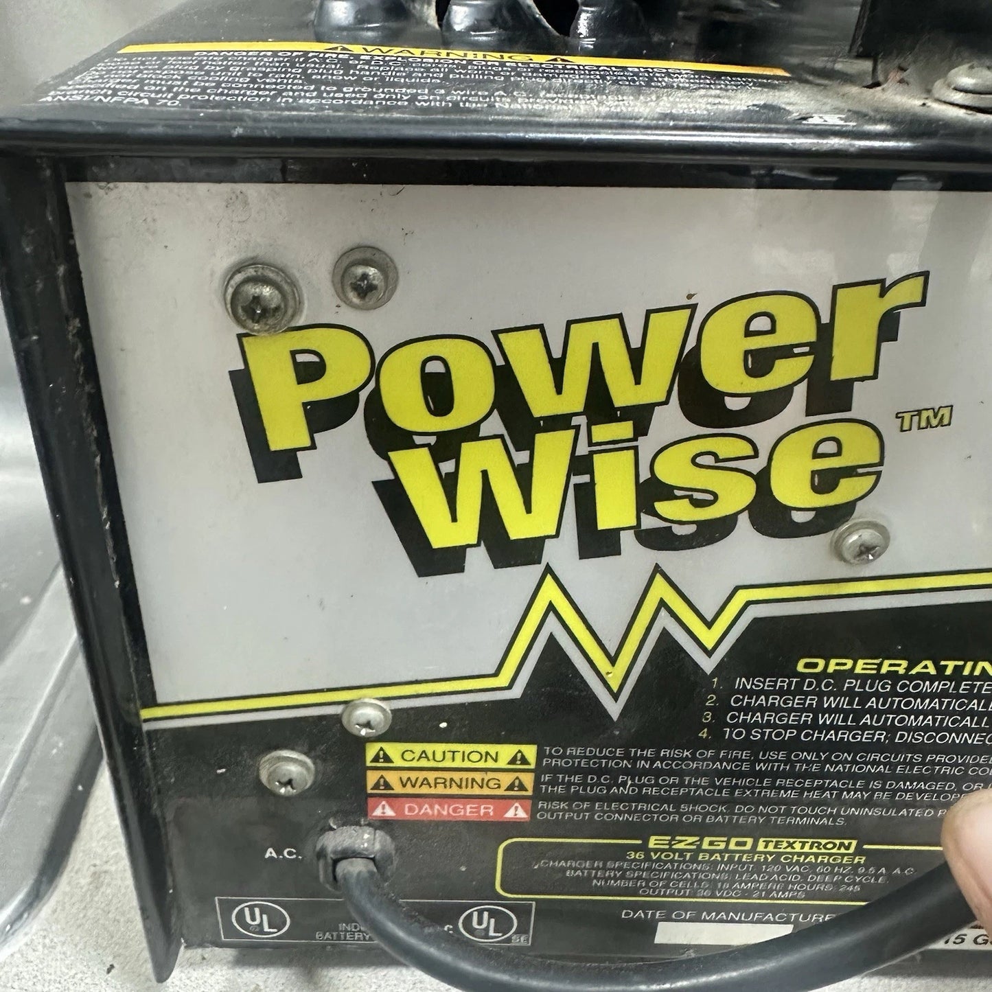 Power Wise 36 Volt EZ-GO Textron Golf Cart Battery Charger Industrial 28115 G04