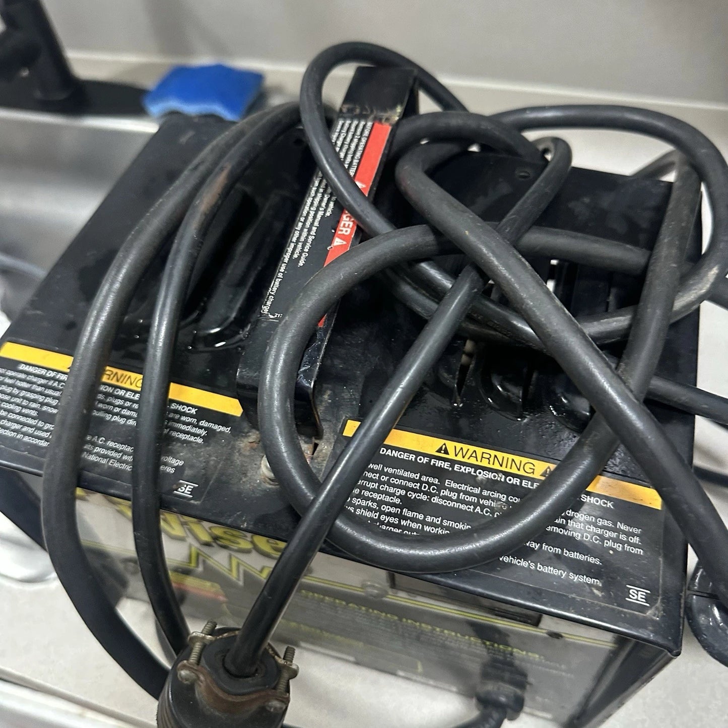 Power Wise 36 Volt EZ-GO Textron Golf Cart Battery Charger Industrial 28115 G04