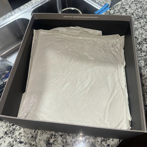 Yeezy Boost 750 Gum Bottom Size 8 Empty Box