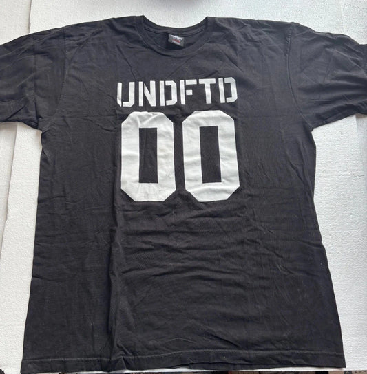 Undefeated Mans Solid Black UNDFTD-00 Graphic Classic Short Sleeve T-Shirt 2XL