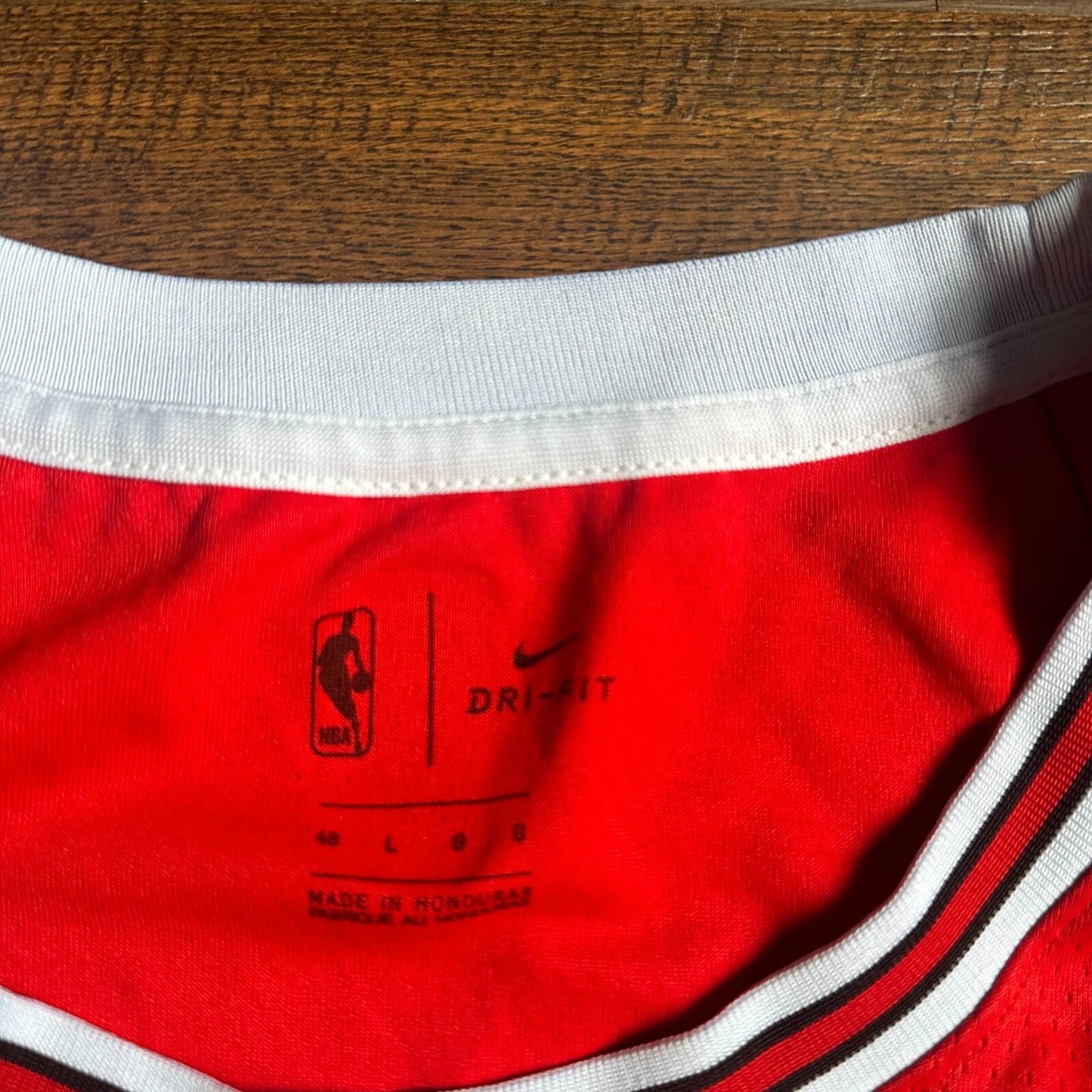 Nike Mens Red NBA Zach Lavine Chicago Bulls Icon Swingman Authentic Jersey Large