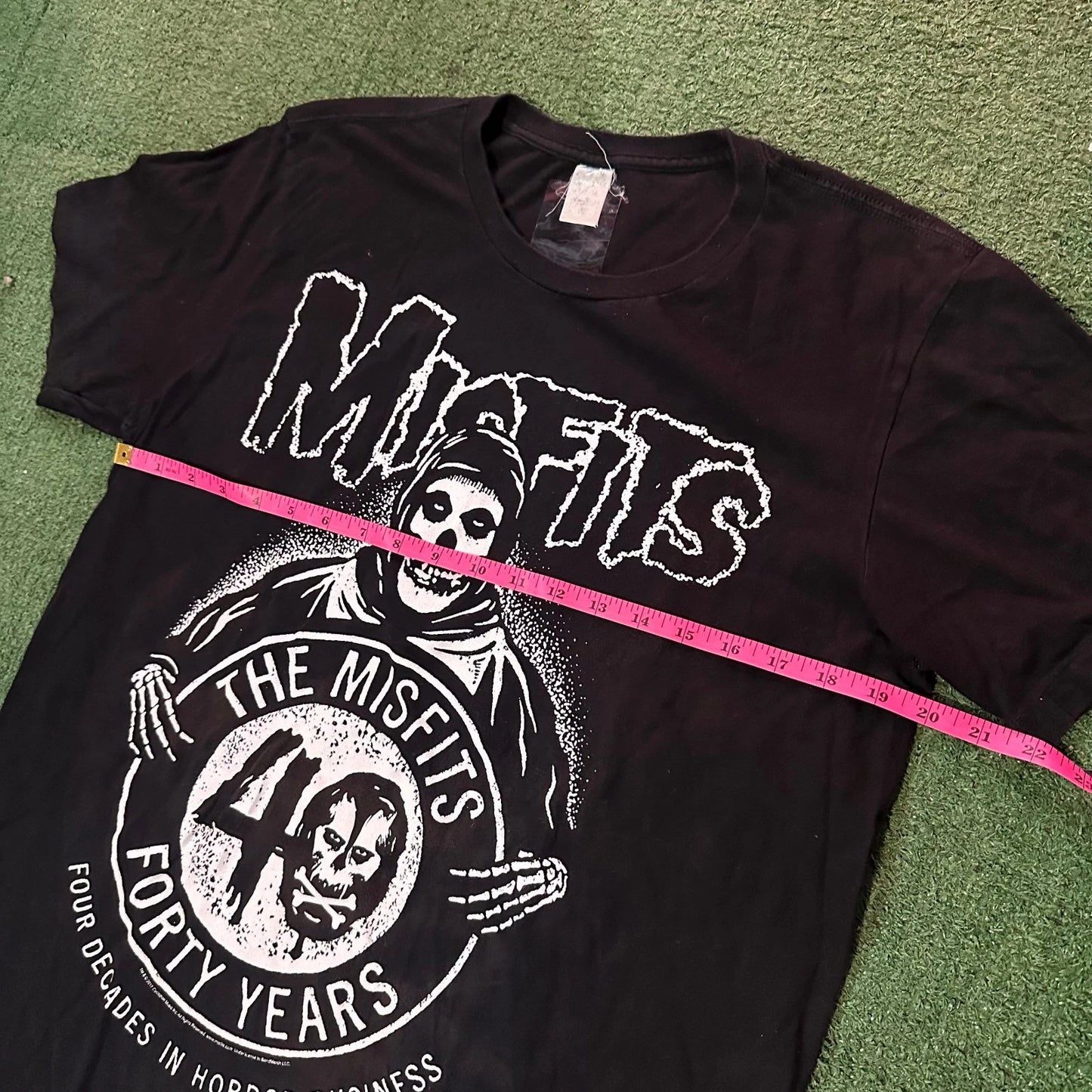 Misfits Mens Black Fourty Years Halloween Graphic Short Sleeve Crew Neck T-Shirt