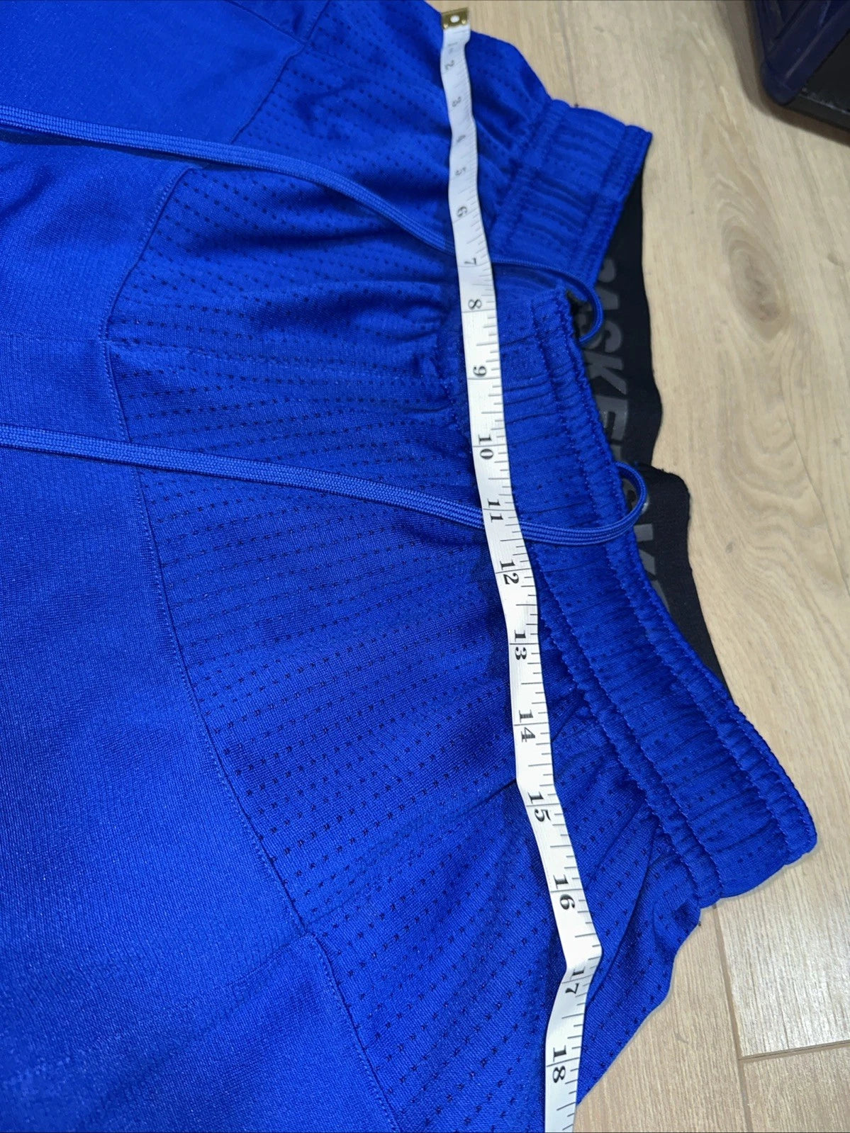 Rare Player Issued Kansas Jayhawks Shorts Basketball Vintage HISTORY Size L