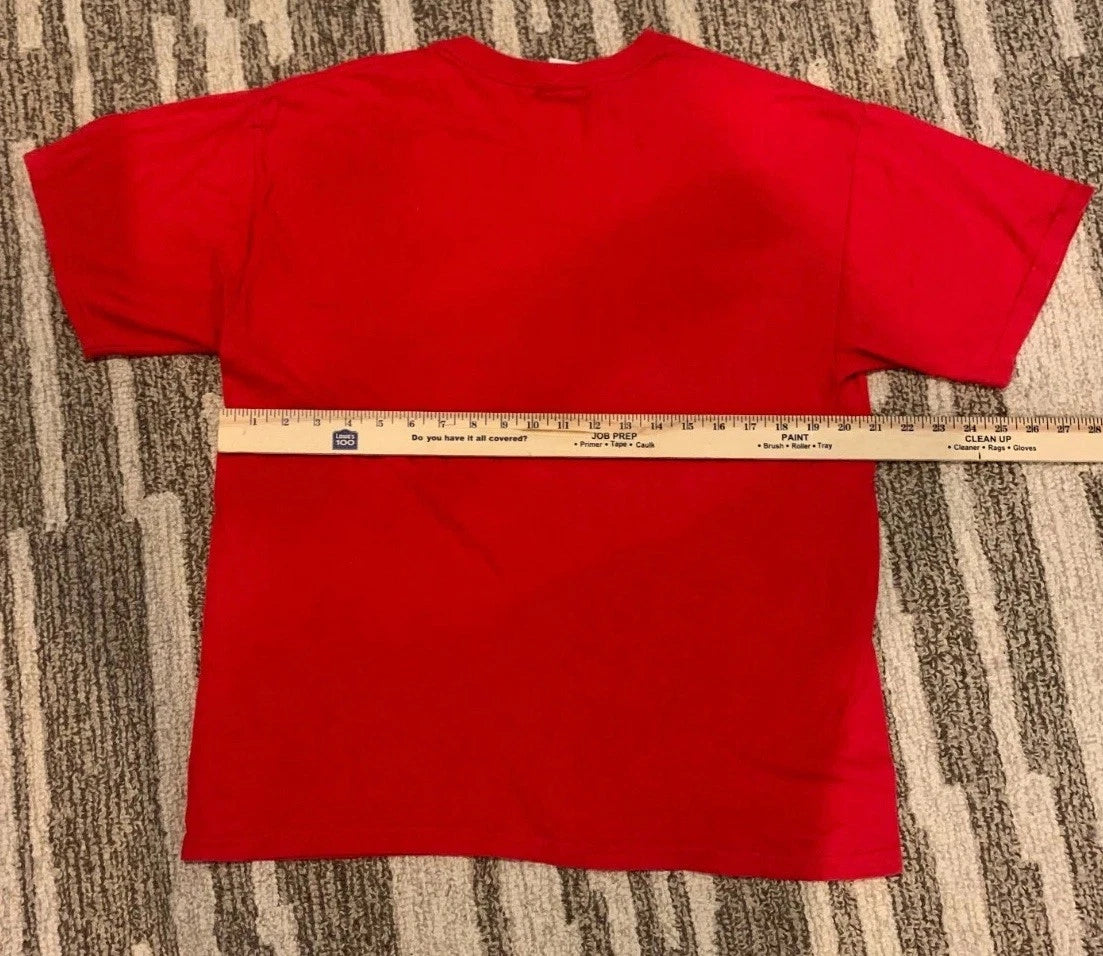 Peanuts Mens Red Casualwear Snoopy Chillin Christmas Graphic T-Shirt Size Large