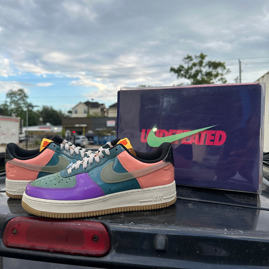 Nike Air Force One Undefeated Size 9