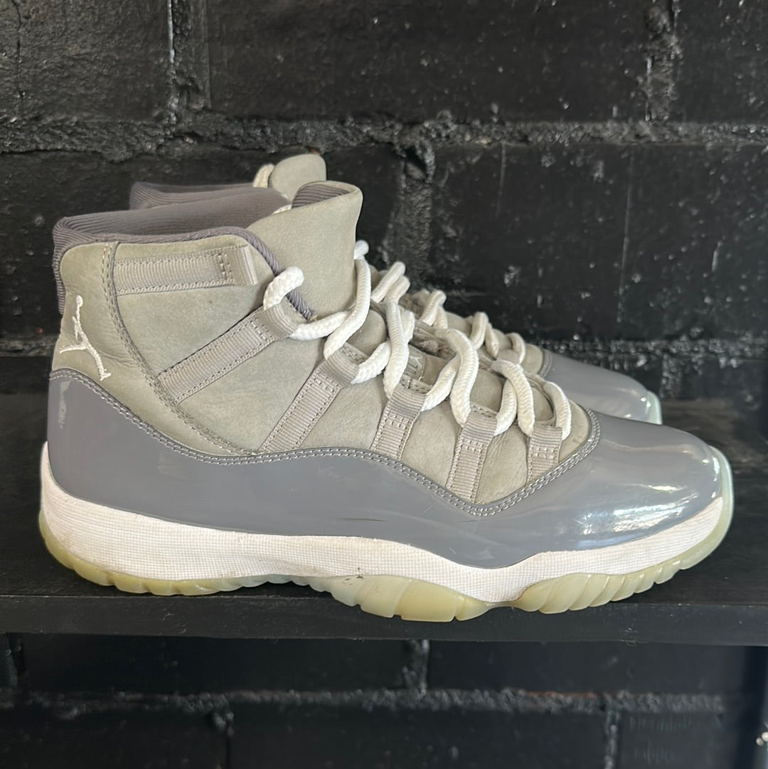 Cool Grey 11  Size 8 (HOU)(trstdclub)