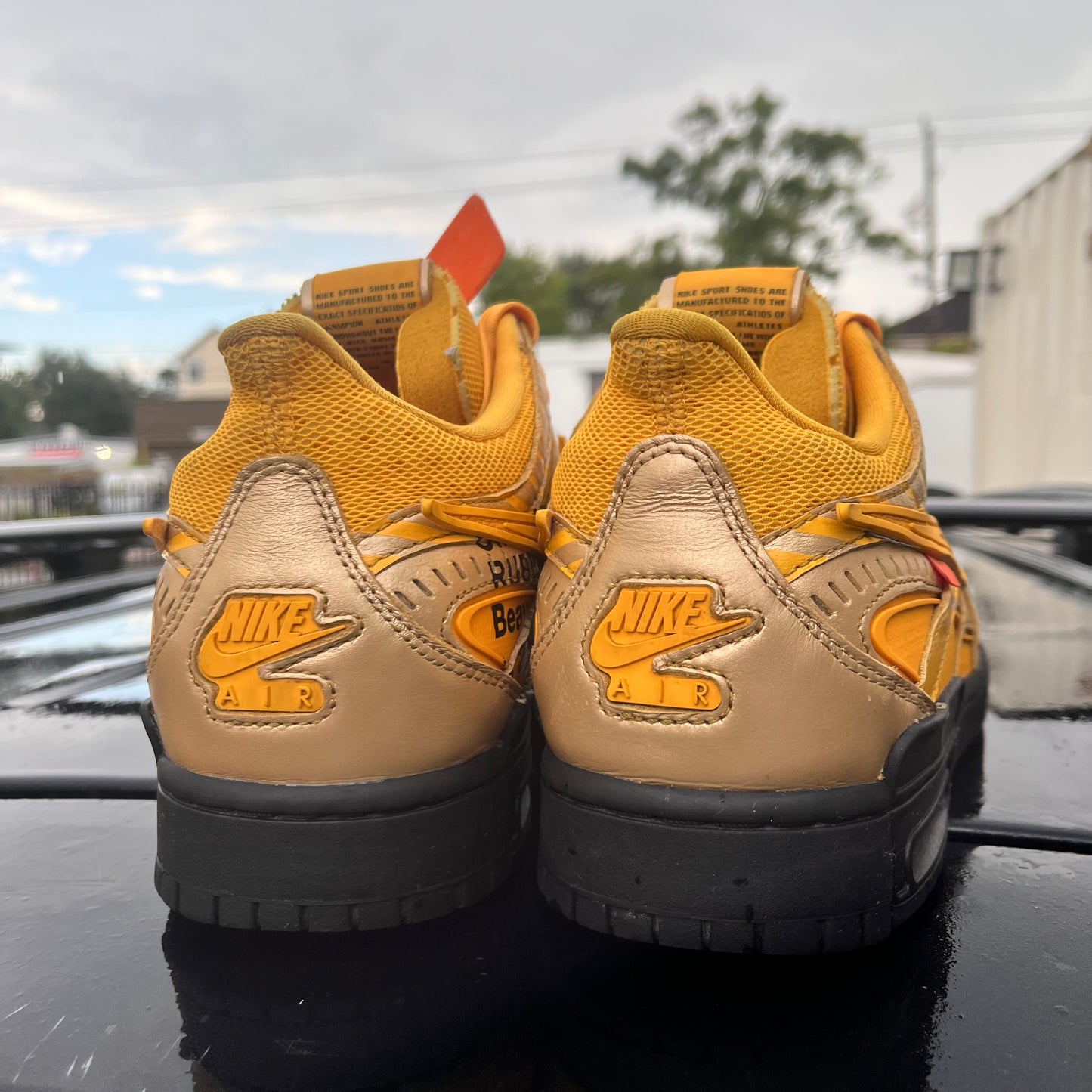 Off White x Nike Dunk Low Rubber Yellow Size 11