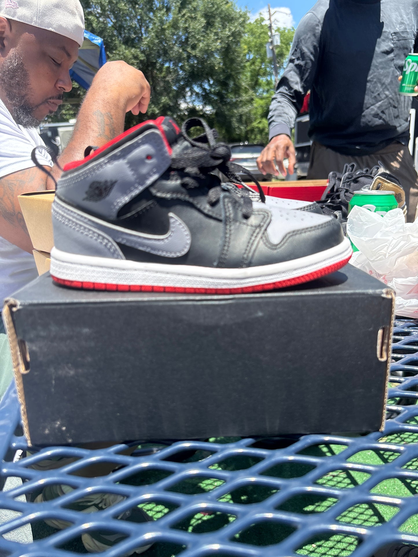 Jordan 1 Mid Sz 10c