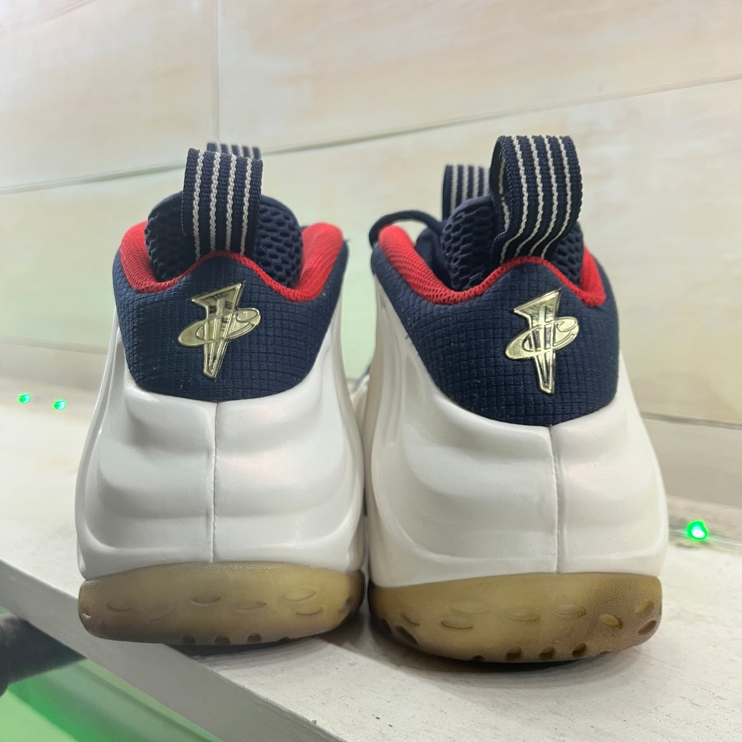 Nike Foamposite Olympic Size 10.5