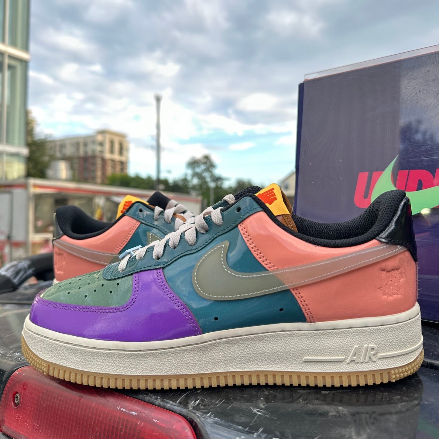 Nike Air Force One Undefeated Size 9