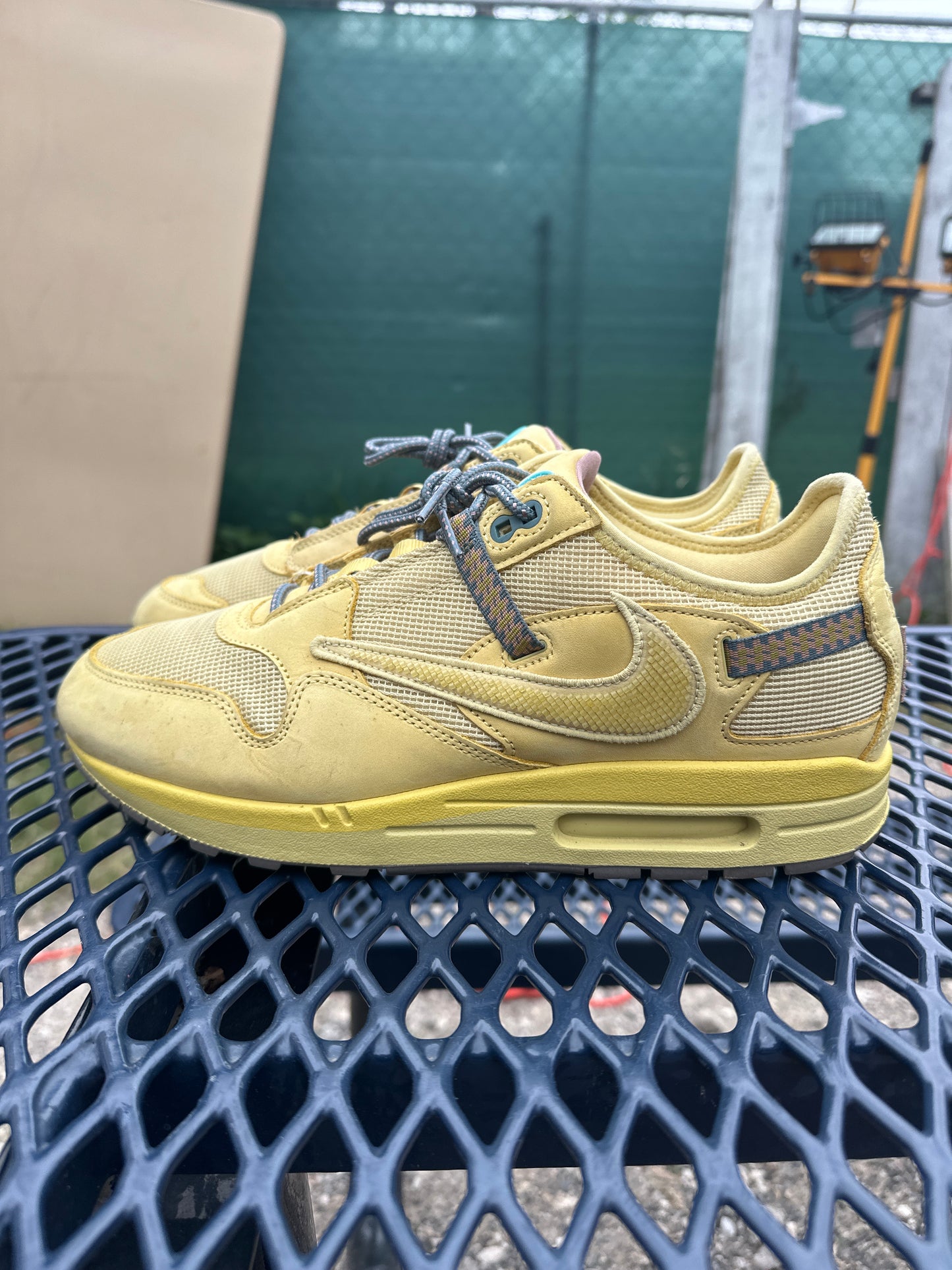 Nike Airmax 1 Cactus Jack Saturn Gold Size 12