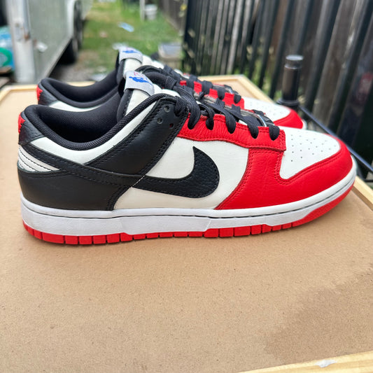 Nike Dunk Low Chicago Size 8