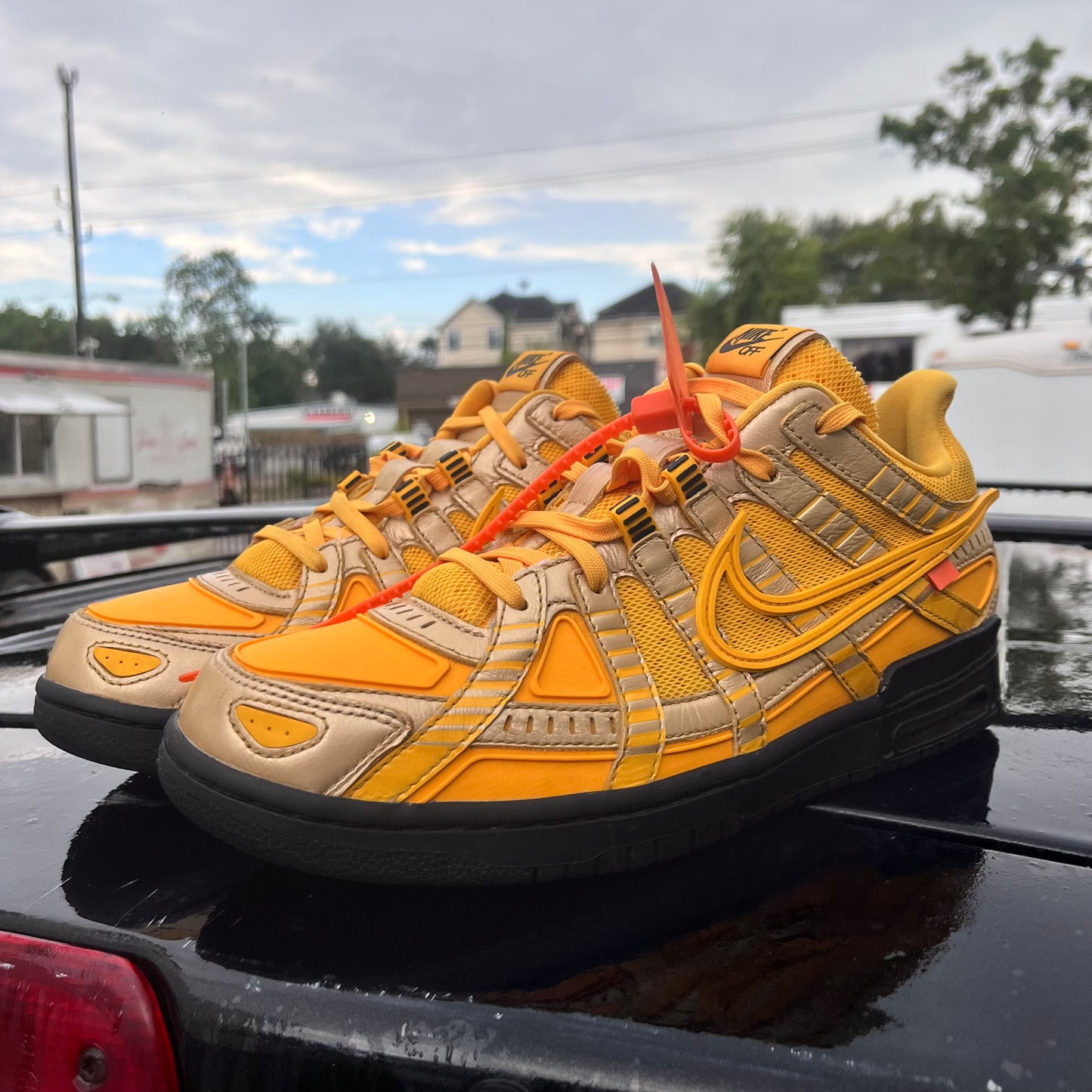 Off White x Nike Dunk Low Rubber Yellow Size 11
