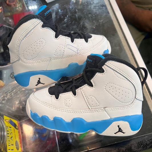 Jordan 9 UNC Size 7c
