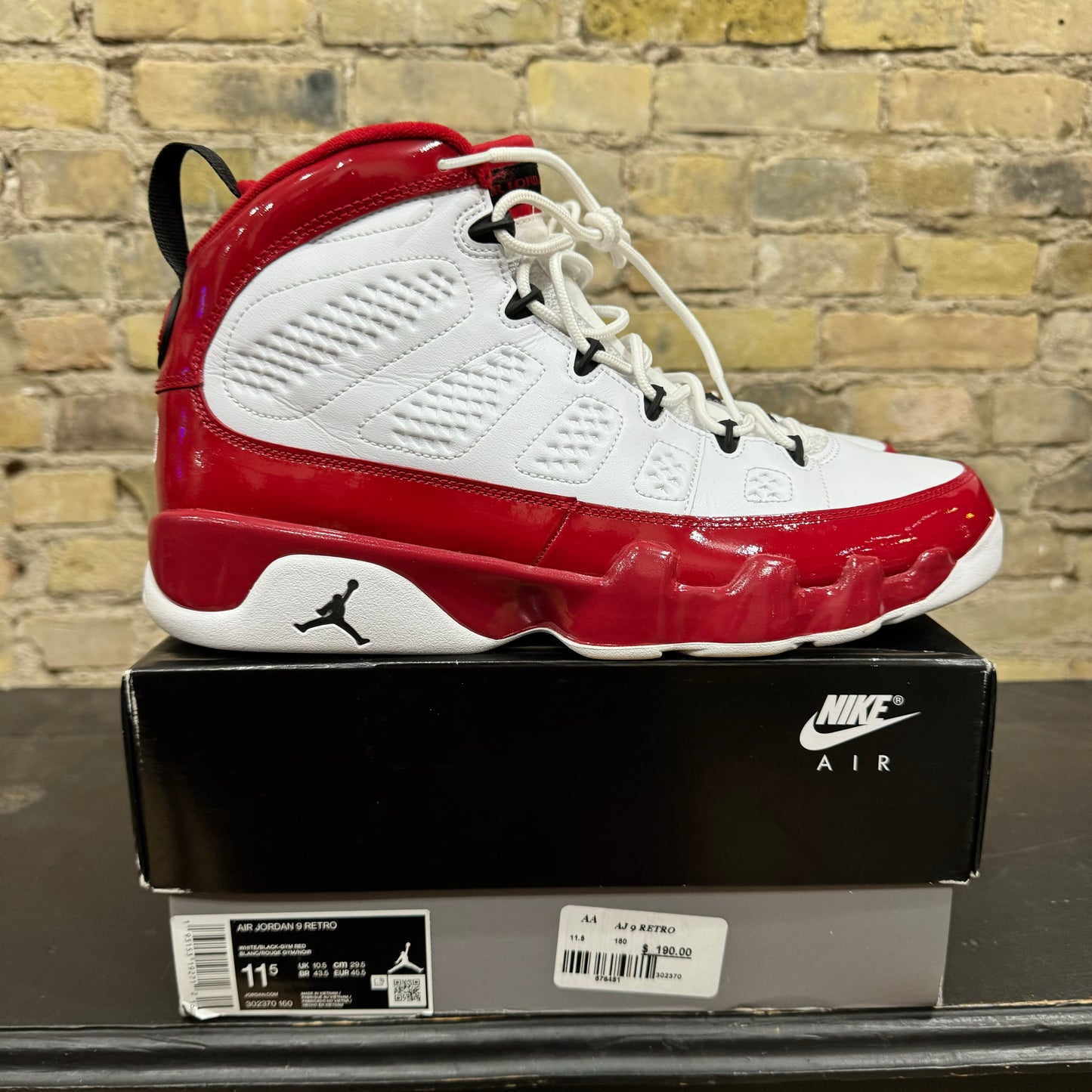 AJ 9 White Gym Red Size 11.5 (MKE) Trusted Club