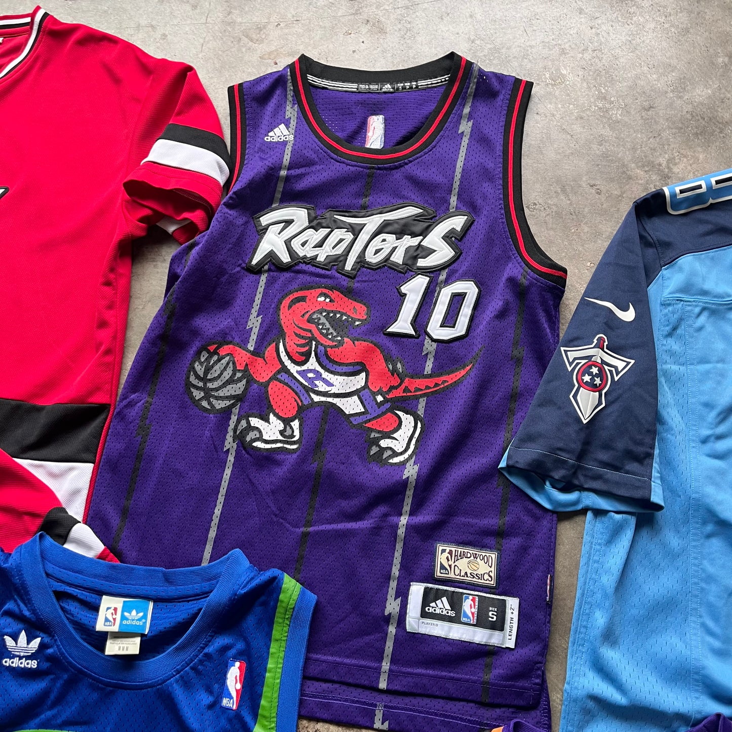 Raptors Jersey Size Small (HOU) (Trusted Club)