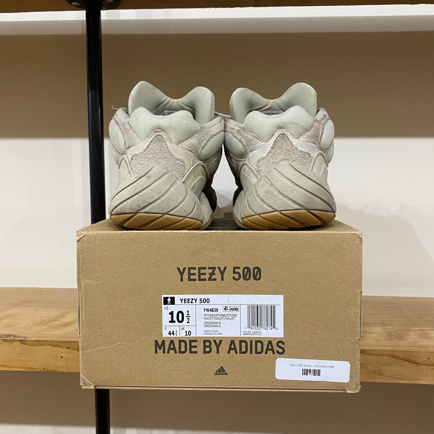 Yeezy 500 Size 10.5 (MKE) Trusted Club