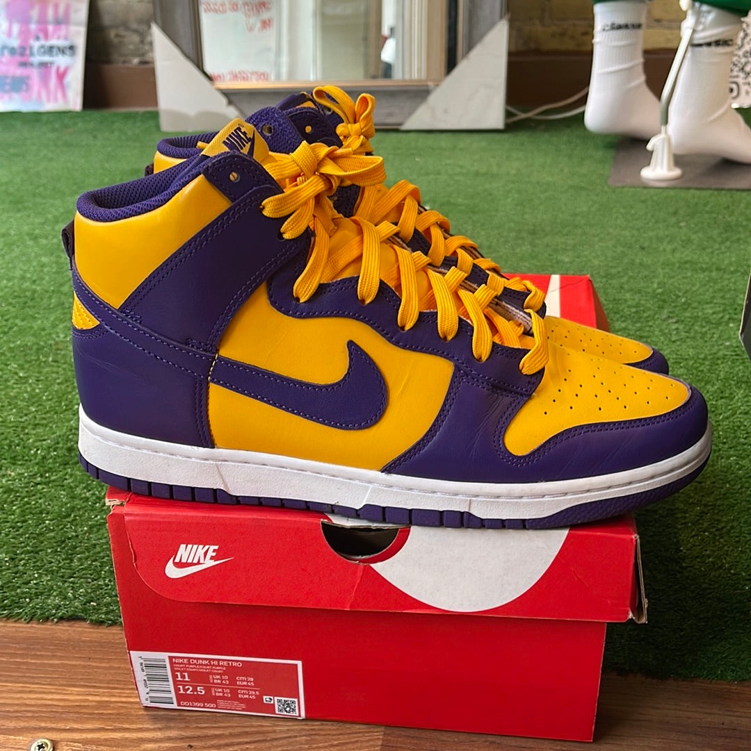 Dunk High Lakers Size 11 (MKE) TRUSTEDCLUB