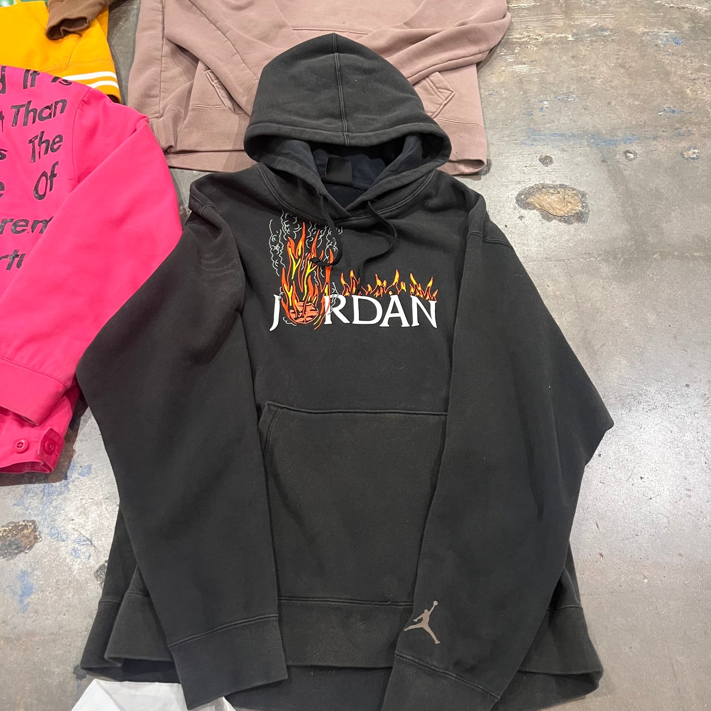 Jordan X Travis Black Hoodie Size XL  (HOU) (TrustedClub)