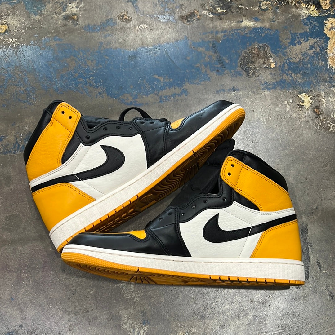 Jordan taxi 1s size 11(HOU)(trstdclub)