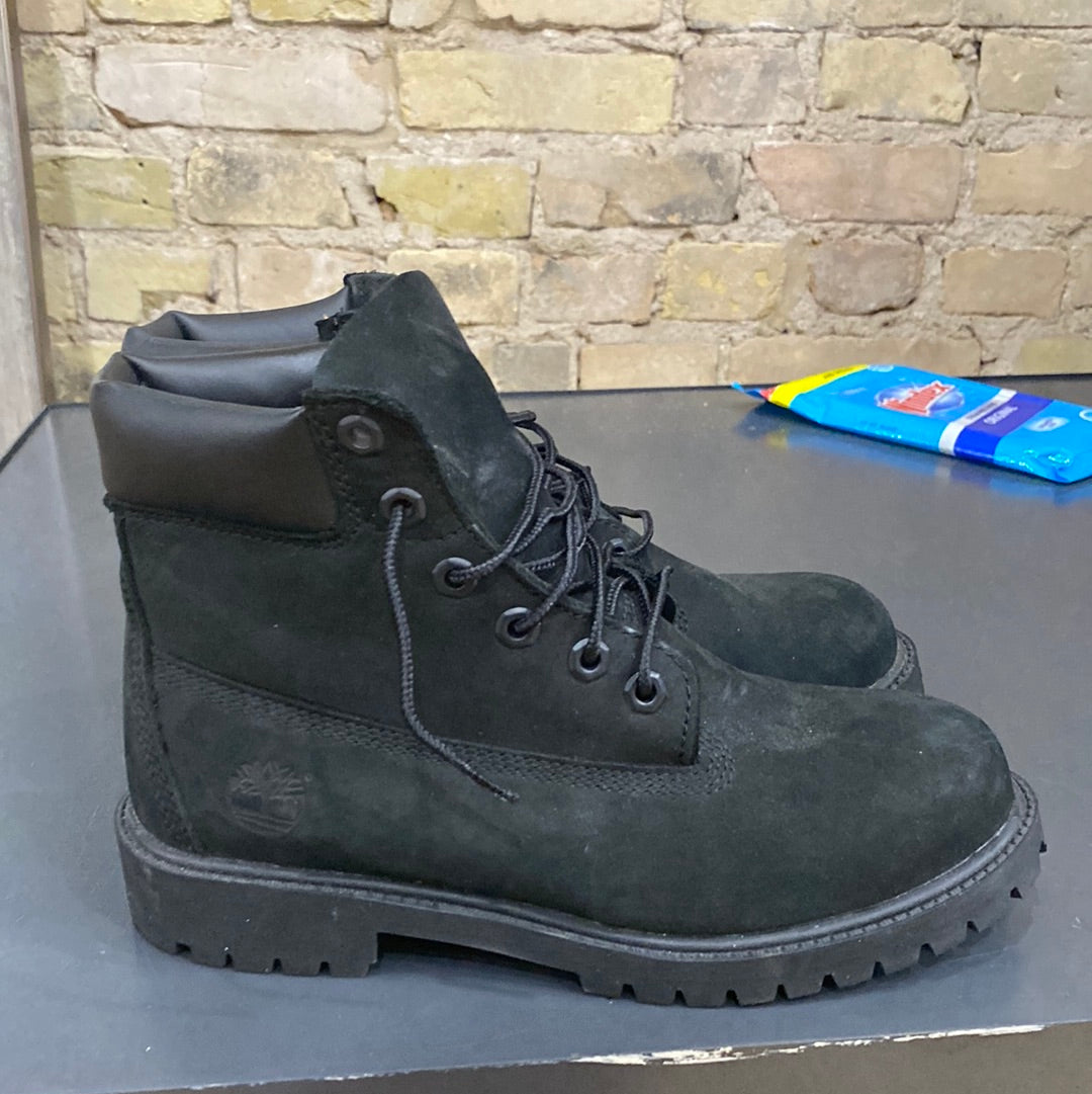 Timberlands Black Boots Size 5.5M (MKE) TRUSTEDCLUB