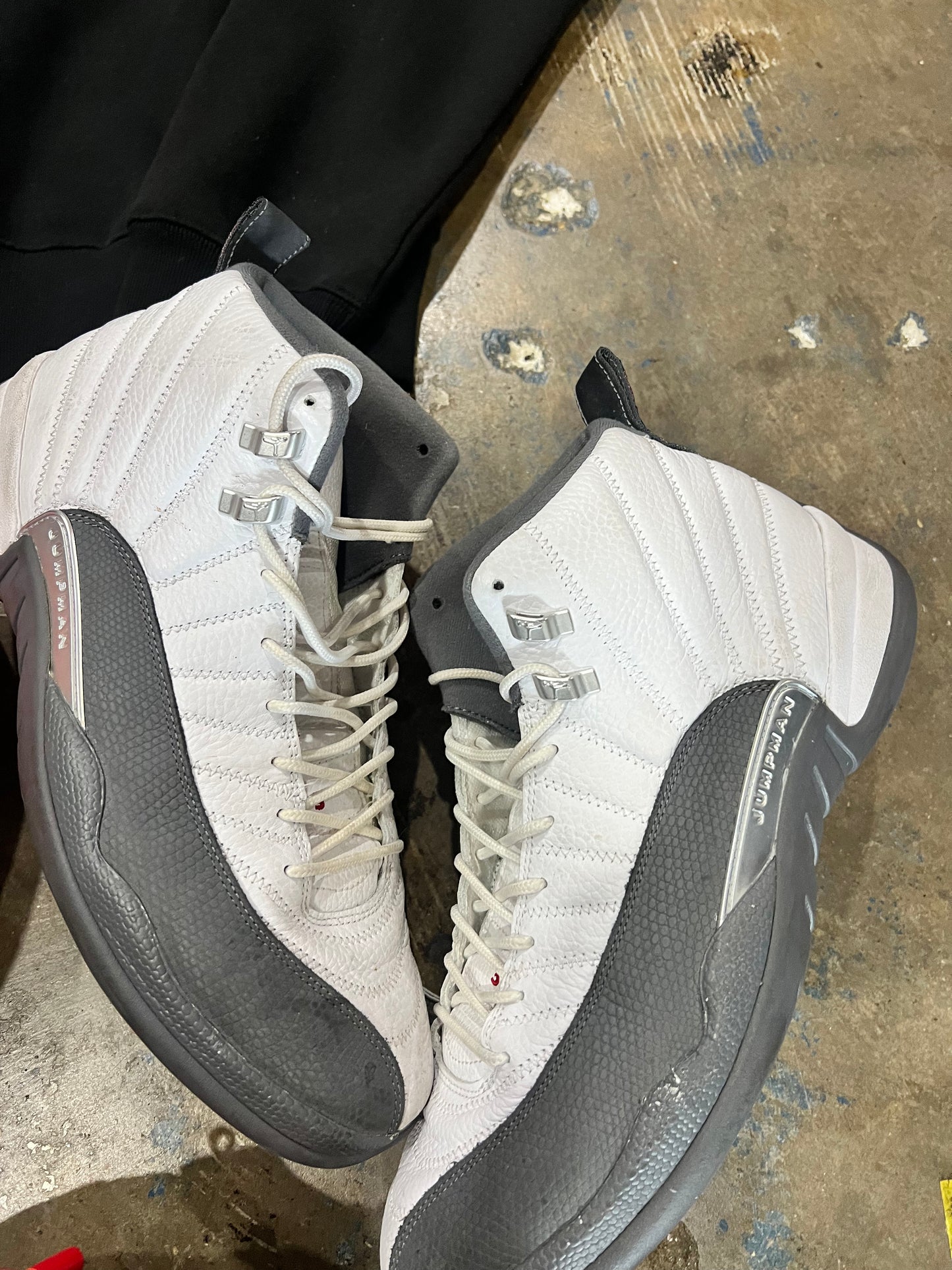 Jordan 12 Dark Grey Size 13 (trstdclub)(Hou)