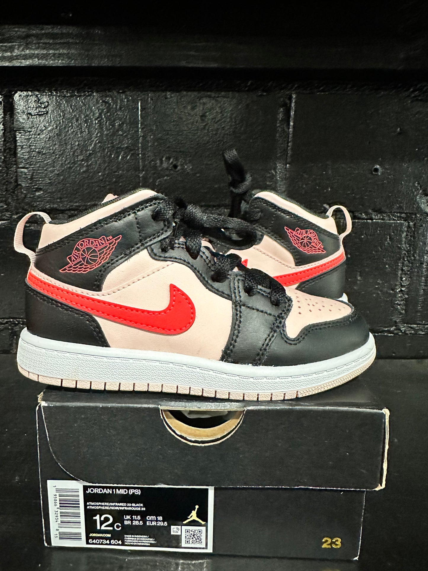 Jordan 1 Mid Pink/Black Size 12c (trstdclub)(HOU)