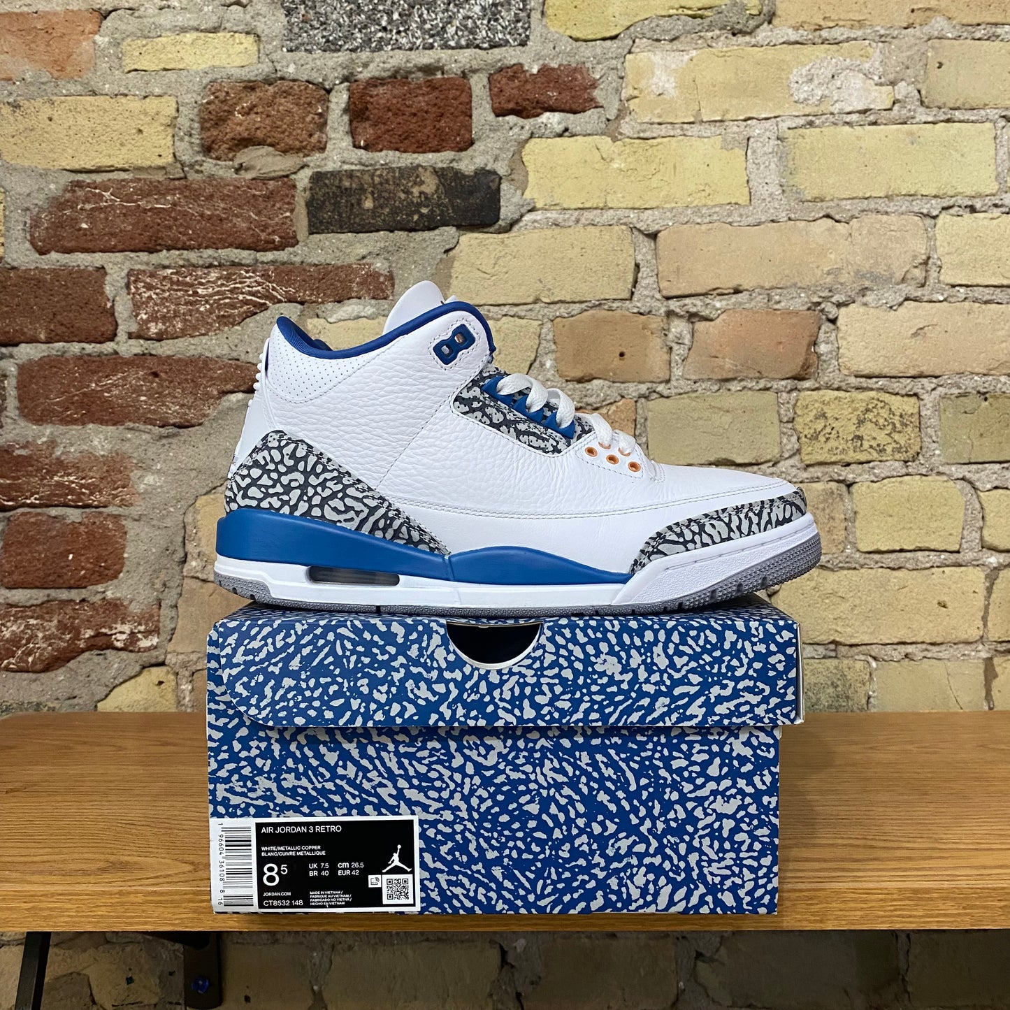 Wizard 3’s size 8.5 (MKE) Trusted Club