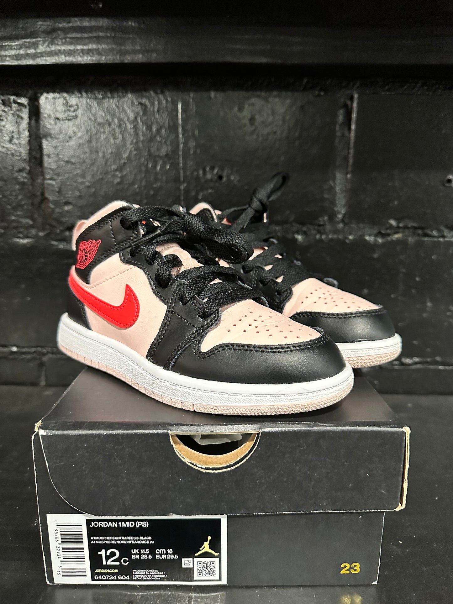 Jordan 1 Mid Pink/Black Size 12c (trstdclub)(HOU)