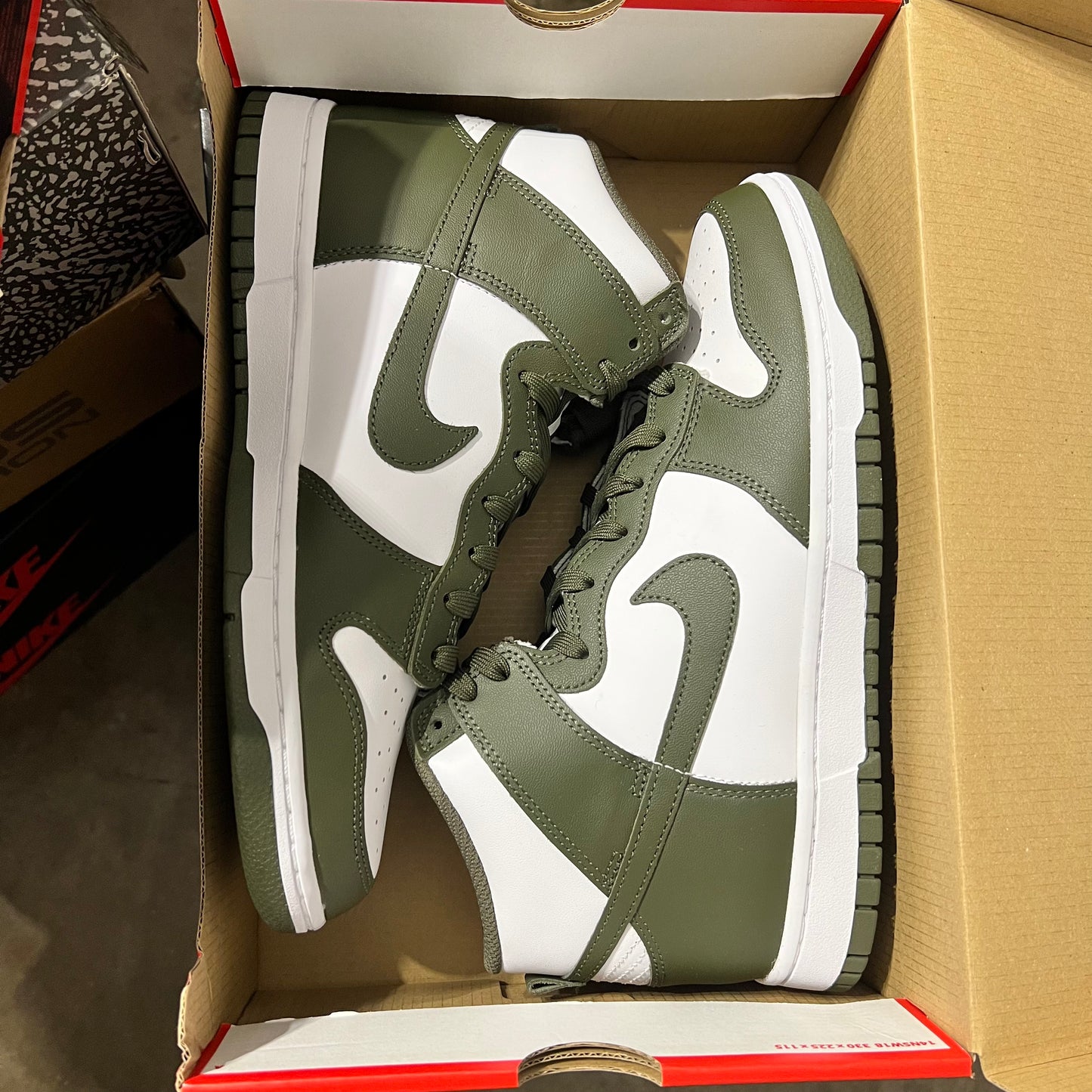 Nike Dunk High Olive Size 9 (Trusted Club) (Hou)