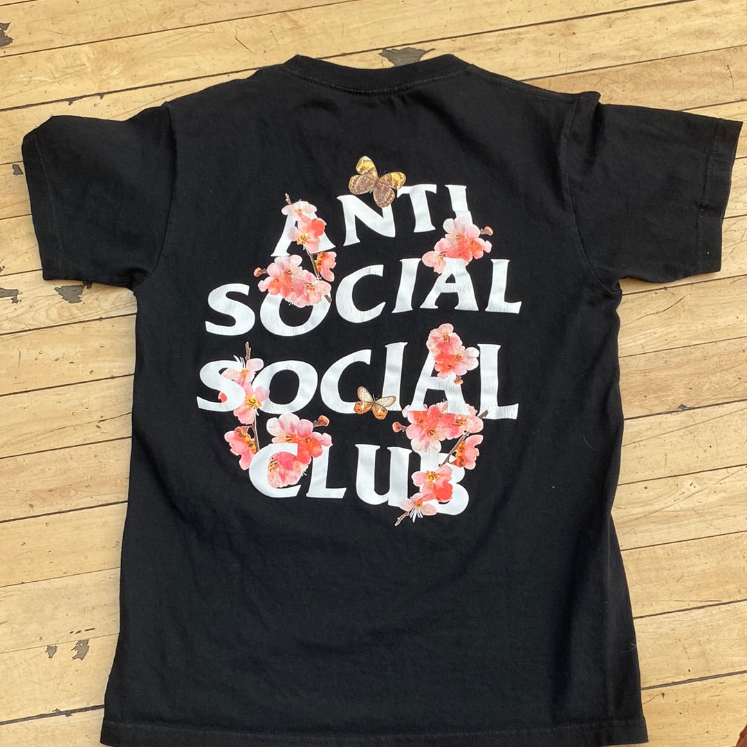 Anti Social Social Club Cherry Blossoms Tee Size Small (MKE) TRUSTEDCLUB