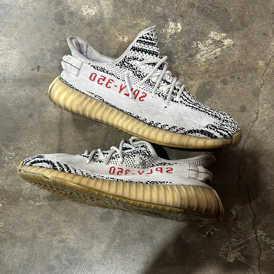 Yeezy 350 Zebra Size 11 ( Trstdclub) (HOU)