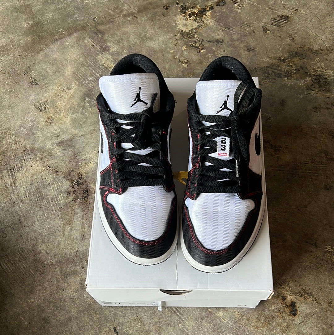 Air Jordan 1 lows black and white size 9w (HOU) (TrustedClub)