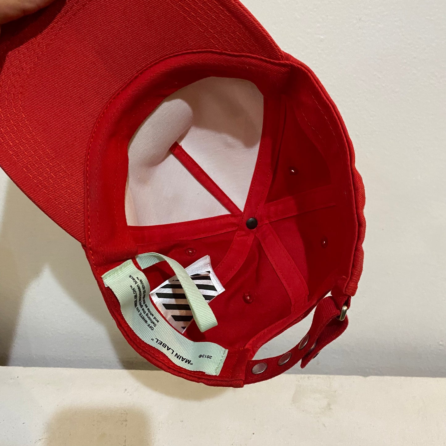 Off White Hat (mke) TRUSTED CLUB