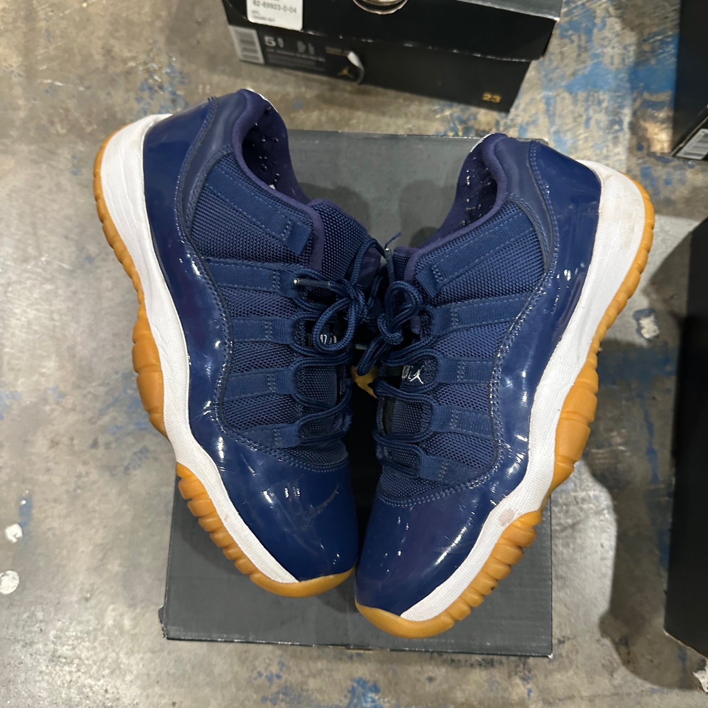 Jordan 11 Low Midnight Navy Size 5.5y (HOU) (TrustedClub)